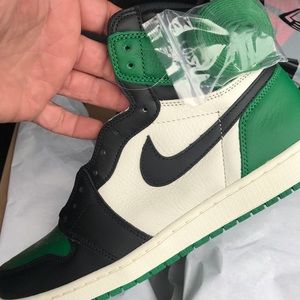 Jordan 1 pine green
